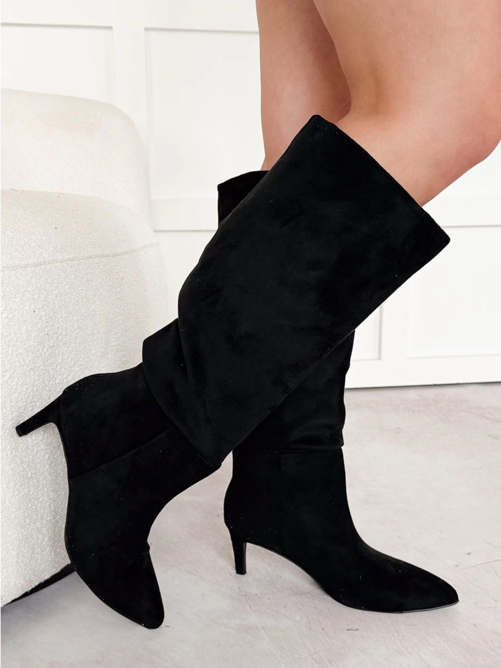 (B2) CELLENZ Women's Classic Black Suede Knee-High Boots, Wide Calf, Size 9.5